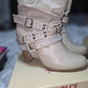 Mojo Moxy Light Tan Studded Heeled Boots
